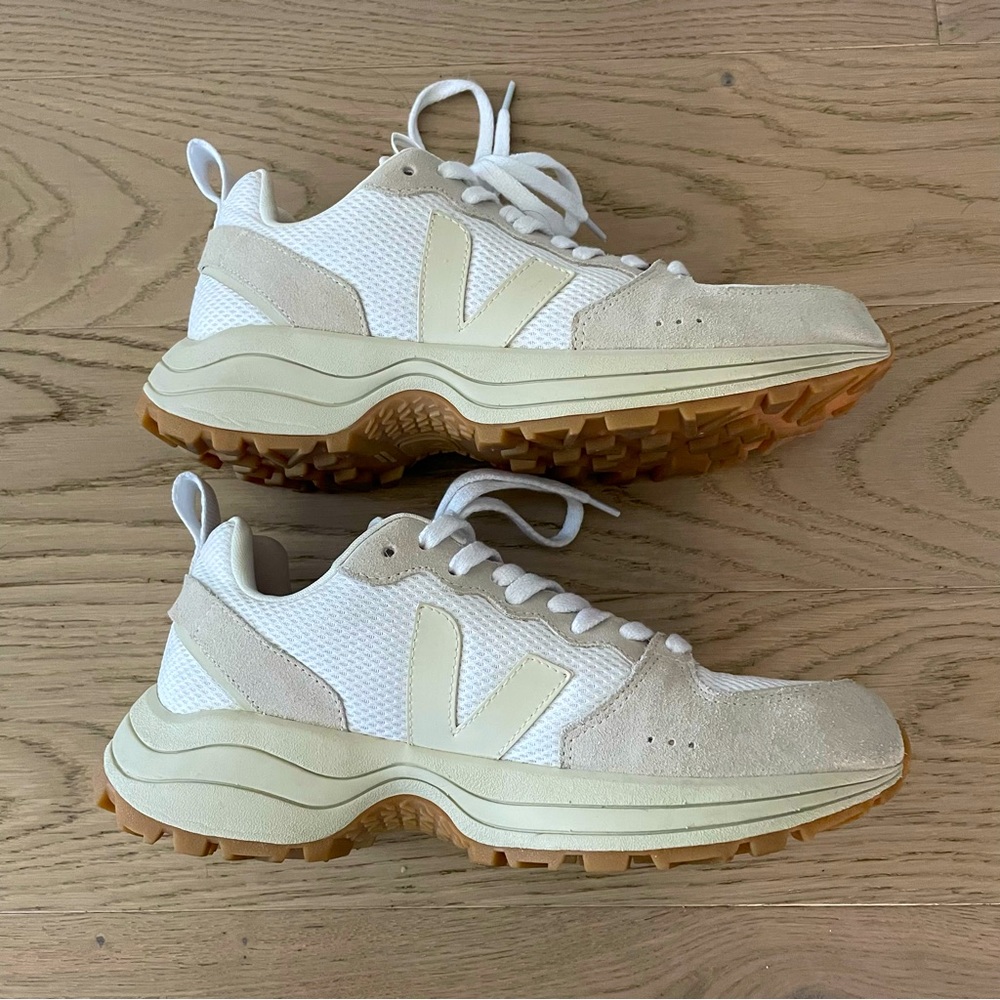 Veja White Pierre Natural Venturi Sneakers